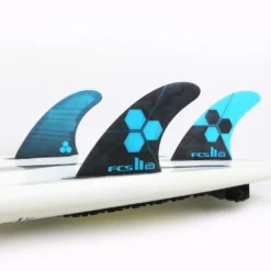 FCS Finnen FCS II AM PC X-Cyan Tri Retail Fins - 2023 -FCS FCSII AM XSMALL CYAN TRI INBOARD 3 jpg