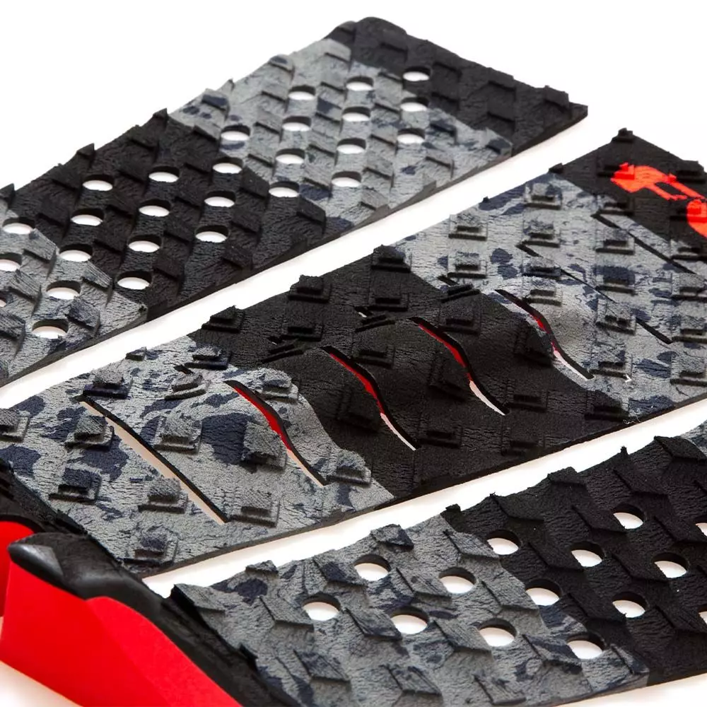 FCS Deckpad Flores Stealth (co) 6 FCS Deckpad Flores Stealth (co) – Bild 4